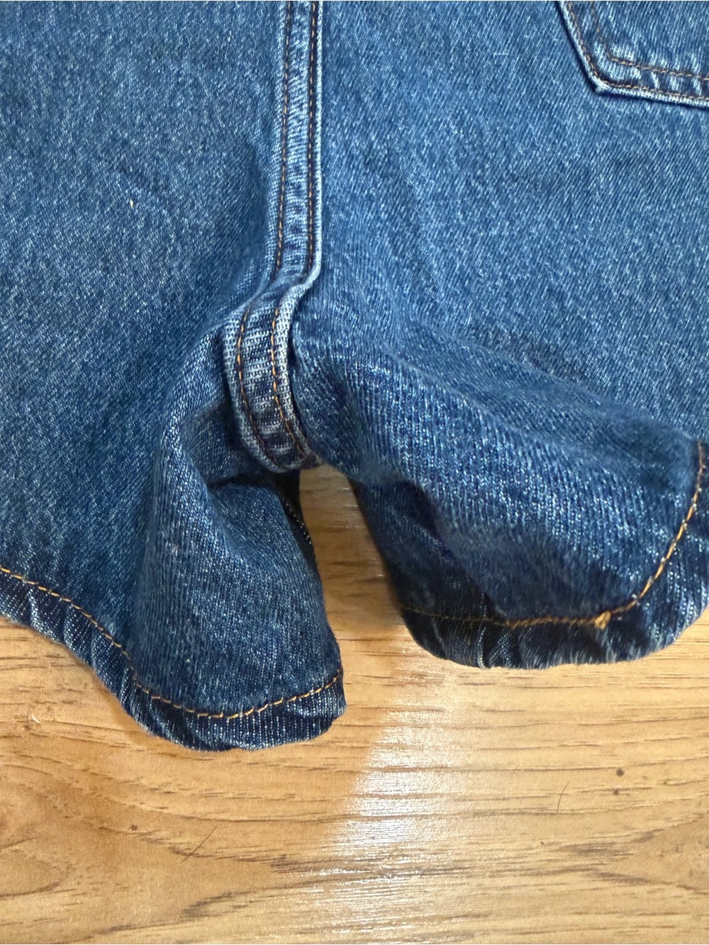 Levi's High Rise Blue Denim Mom Shorts - Picture 10 of 11